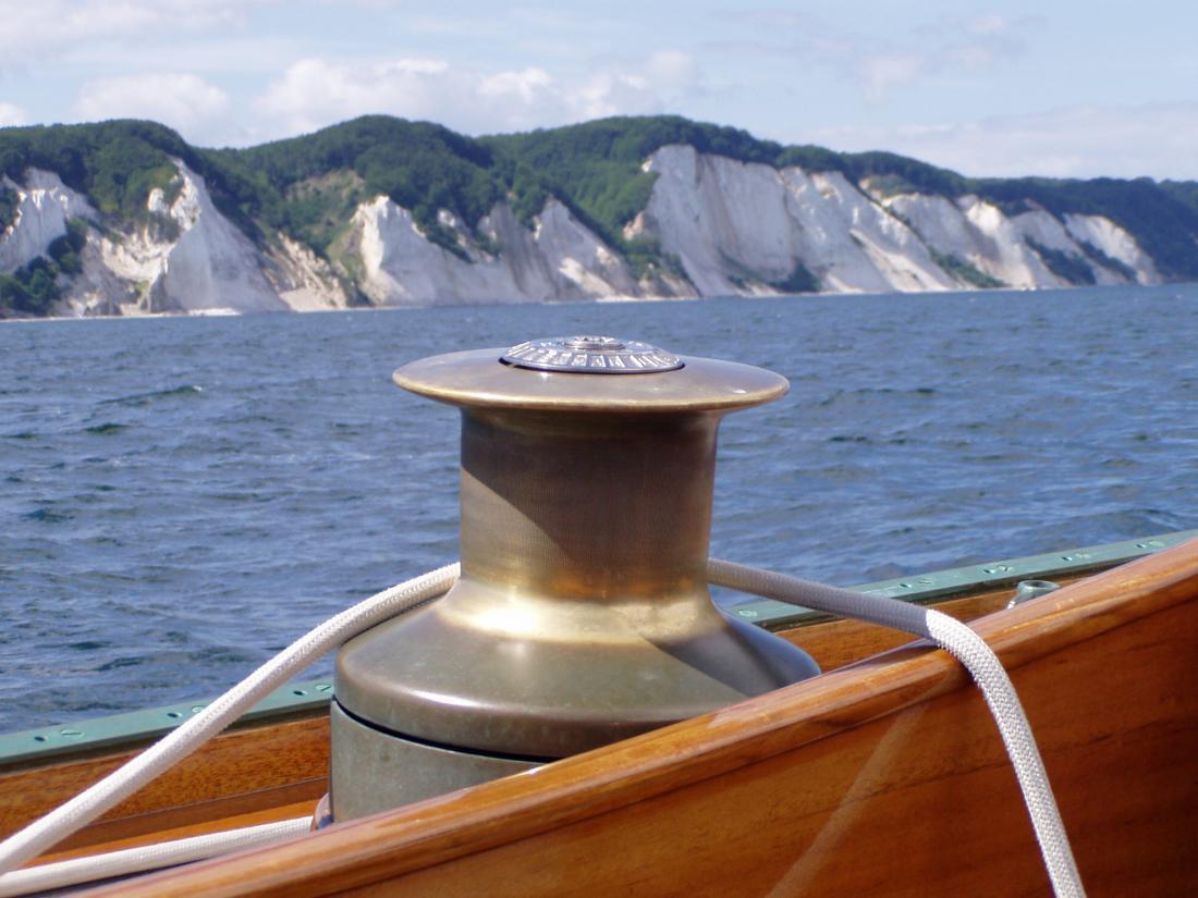 Staysail Stege Luaran gambar